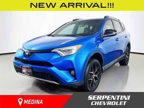 2017 Toyota RAV4 SE