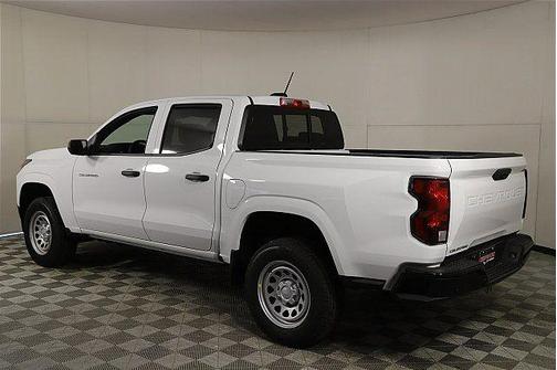 2025 Chevrolet Colorado WT