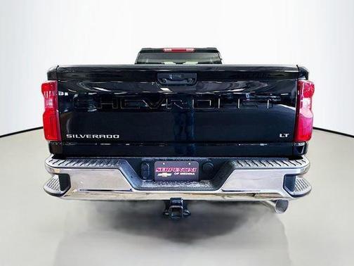2025 Chevrolet Silverado 3500 LT