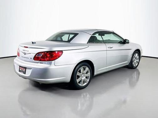 2010 Chrysler Sebring Limited