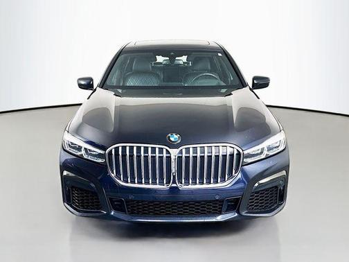 2021 BMW 740 i xDrive