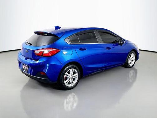 Kinetic Blue 2018 Chevrolet Cruze LT