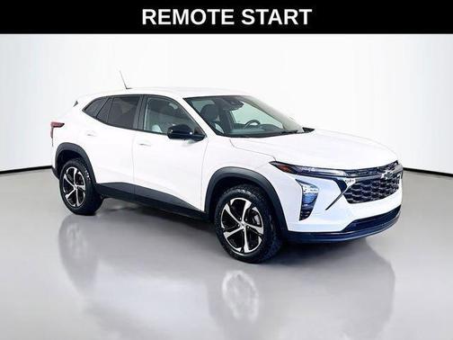 Summit White 2024 Chevrolet Trax 1RS