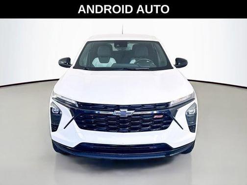 Summit White 2024 Chevrolet Trax 1RS
