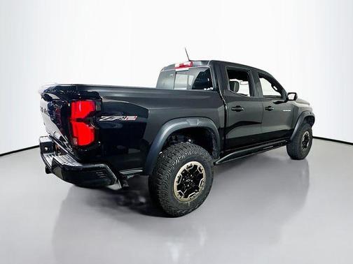 2025 Chevrolet Colorado ZR2