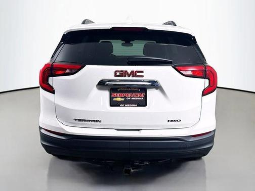 Summit White 2020 GMC Terrain SLE