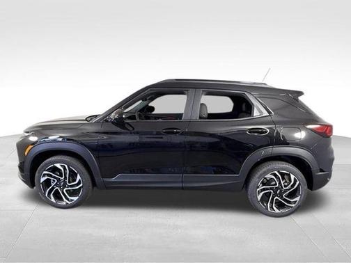 Mosaic Black Metallic 2026 Chevrolet Trailblazer RS
