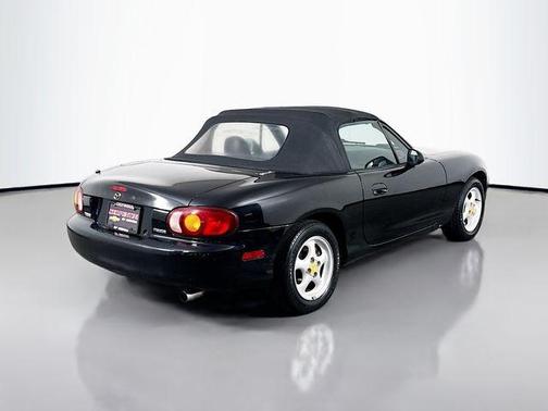 Brilliant Black 1999 Mazda MX-5 Miata W/ ONLY 66K MILES