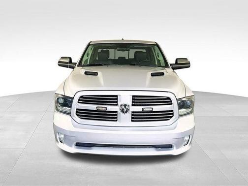Bright Silver Clearcoat Metallic 2015 RAM 1500 Sport
