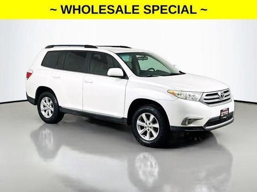 2011 Toyota Highlander SE