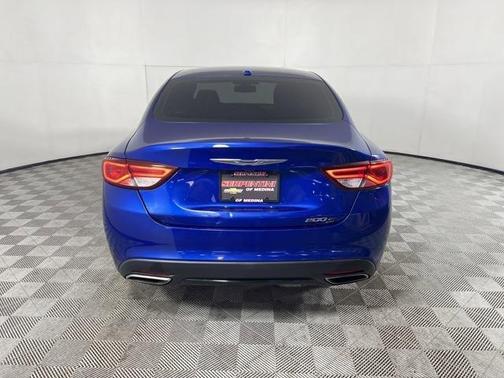 2015 Chrysler 200 S