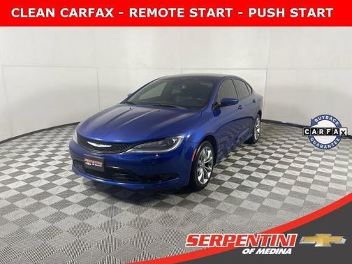 2015 Chrysler 200 S
