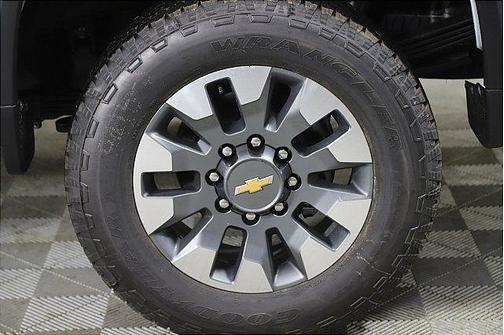 2025 Chevrolet Silverado 2500 Custom