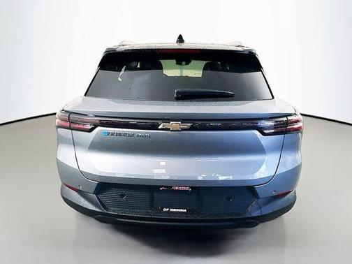 2026 Chevrolet Equinox EV LT 2