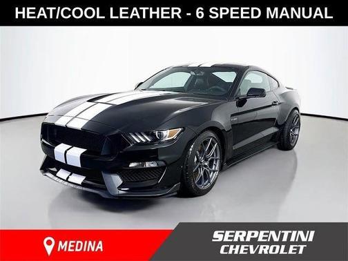 2016 Ford Shelby GT350 Base