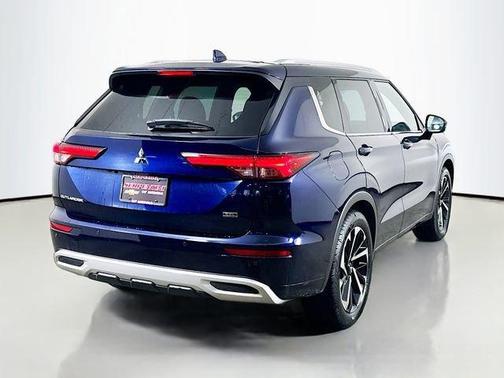 2022 Mitsubishi Outlander SEL