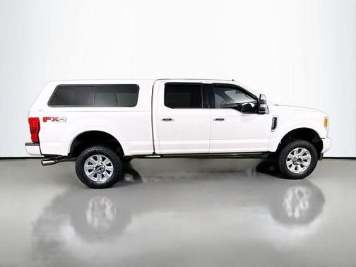 White Platinum Tri-Coat Metallic 2019 Ford F-250 Platinum