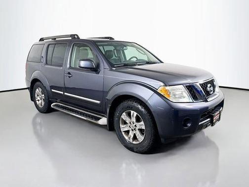 Dark Slate 2011 Nissan Pathfinder Silver