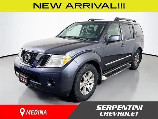 2011 Nissan Pathfinder Silver
