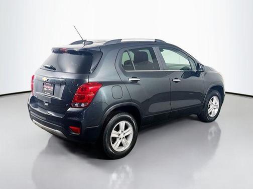 Nightfall Gray 2017 Chevrolet Trax LT