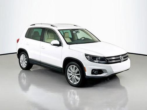 2014 Volkswagen Tiguan Auto SE