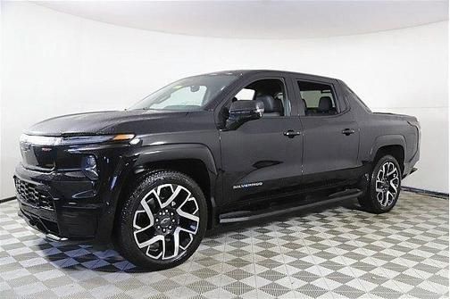 2024 Chevrolet Silverado EV RST