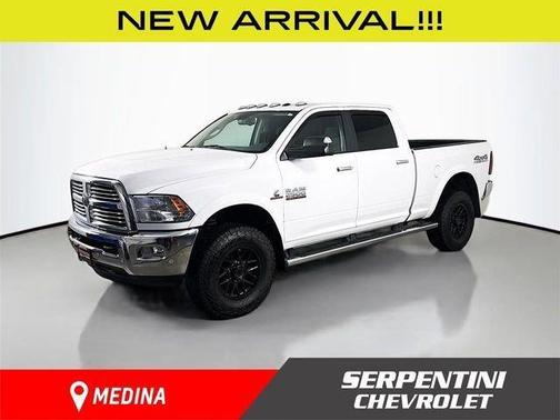 Bright White Clearcoat 2018 RAM 2500 Big Horn