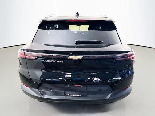 2026 Chevrolet Equinox EV LT 2