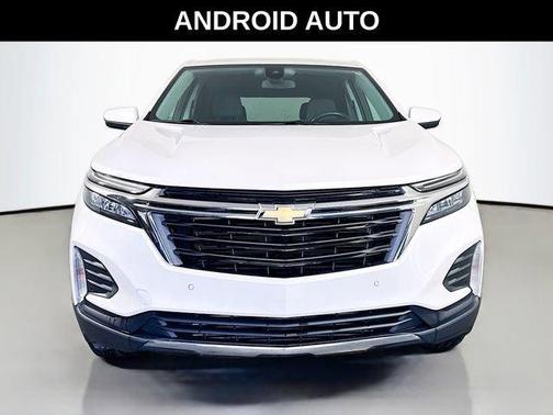 Iridescent Pearl Tricoat 2022 Chevrolet Equinox 1LT
