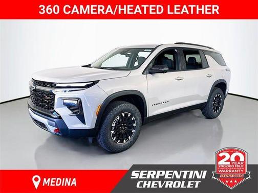 Sandstone Gray 2026 Chevrolet Traverse Z71