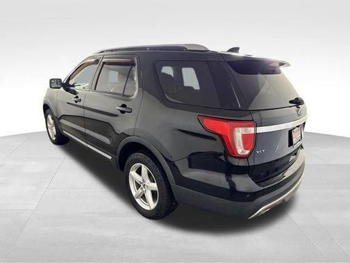 Shadow Black 2016 Ford Explorer XLT