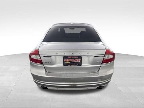 Bright Silver Metallic 2016 Volvo S80 T5 Drive-E
