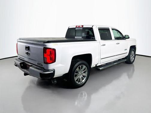 2017 Chevrolet Silverado 1500 High Country
