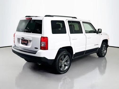 2017 Jeep Patriot Sport