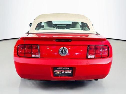 2009 Ford Mustang V6
