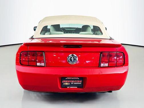 2009 Ford Mustang V6