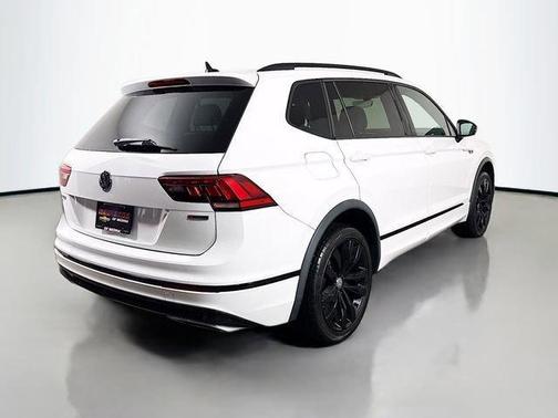 2021 Volkswagen Tiguan 2.0T SE R-Line Black