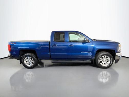 Deep Ocean Blue Metallic 2019 Chevrolet Silverado 1500 LD LT