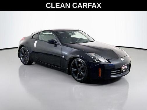 Magnetic Black Pearl 2008 Nissan 350Z Enthusiast