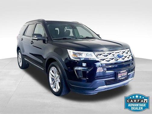 Shadow Black 2018 Ford Explorer XLT