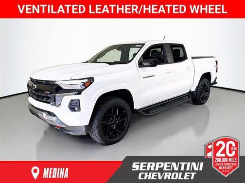 Summit White 2025 Chevrolet Colorado Z71