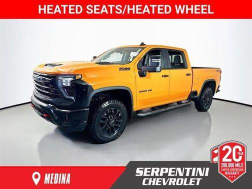 01U 2026 Chevrolet Silverado 2500 LT