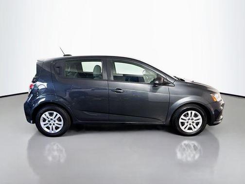 Nightfall Gray Metallic 2019 Chevrolet Sonic LT