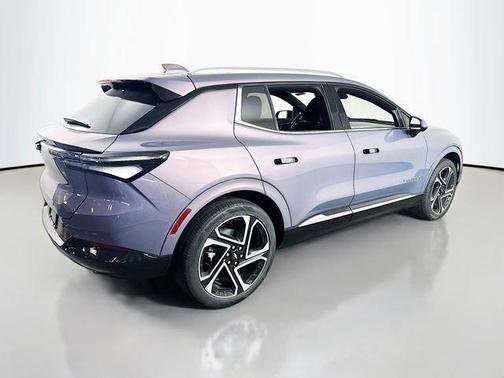 2026 Chevrolet Equinox EV LT 2