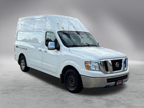 Glacier White 2014 Nissan NV Cargo NV2500 HD SV V6/SV V8