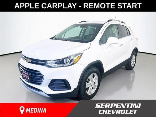 Summit White 2018 Chevrolet Trax LT