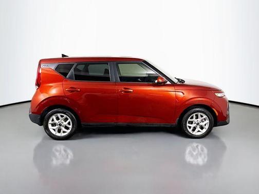 Mars Orange 2020 Kia Soul S