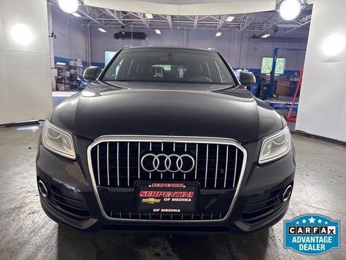 Brilliant Black 2016 Audi Q5 2.0T Premium Plus