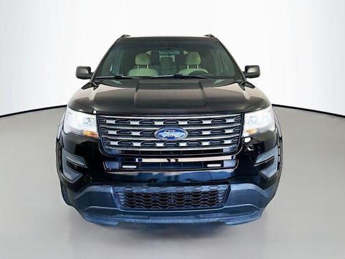 2016 Ford Explorer Base