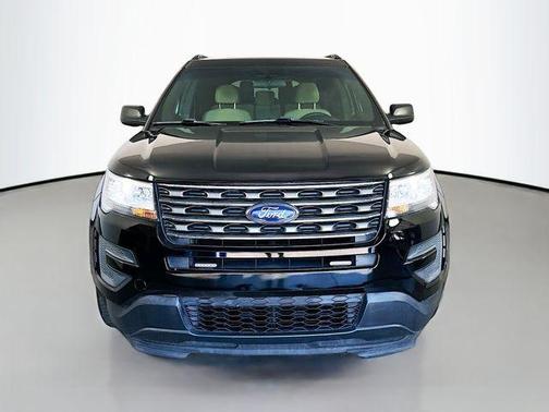 2016 Ford Explorer Base